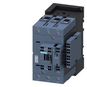 Ein elektrischer Schütz von Siemens in grau und schwarz mit mehreren Schraubanschlüssen. Dient zur Steuerung von Stromkreisen.