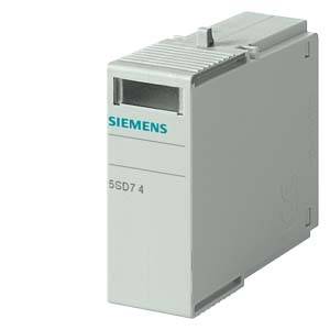 Ein graues Siemens-Relaismodul mit der Aufschrift '5SD7 4'.