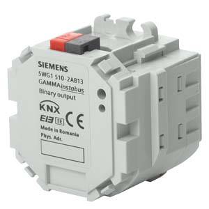 Weißes Siemens-Gerät '5WG1 510-2AB13' mit KNX-Logo. Bezeichnung: GAMMA instabus, Binary output. Hergestellt in Rumänien.