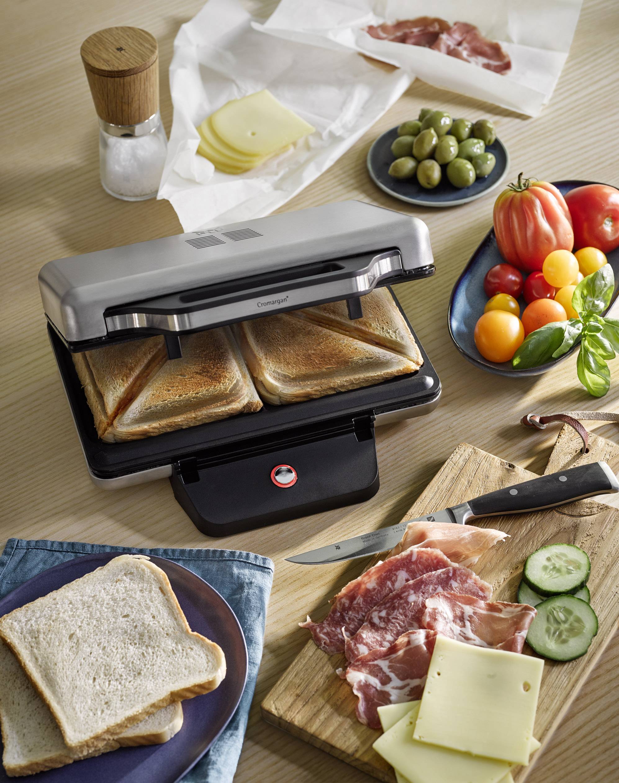 WMF 0415150011 Sandwich-Toaster Silber, Schwarz