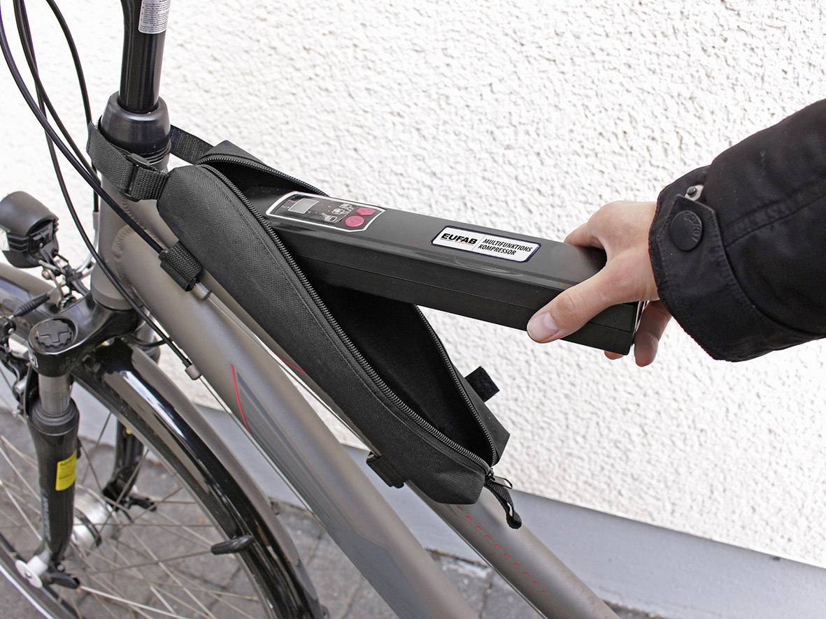 Eufab 21077 Kompressor 8 bar 230 V ladebar, Aufbewahrungs-Box/-Tasche, Automatische Abschaltung, Digitales Display, mit Arbeitslampe