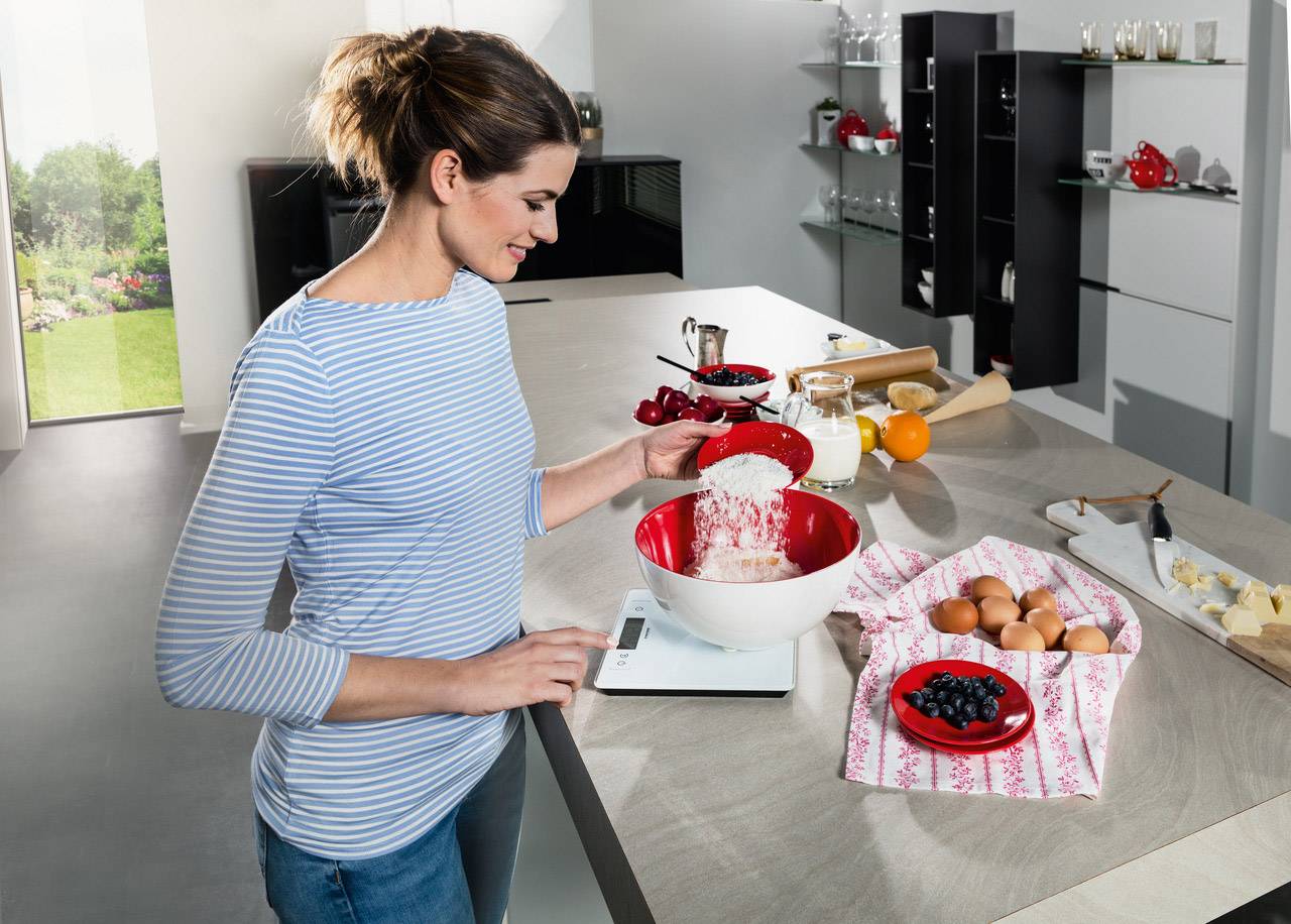Soehnle KWD Page Comfort 400 Küchenwaage digital Wägebereich (max.)=10 kg Weiß 220 x 220 x 18