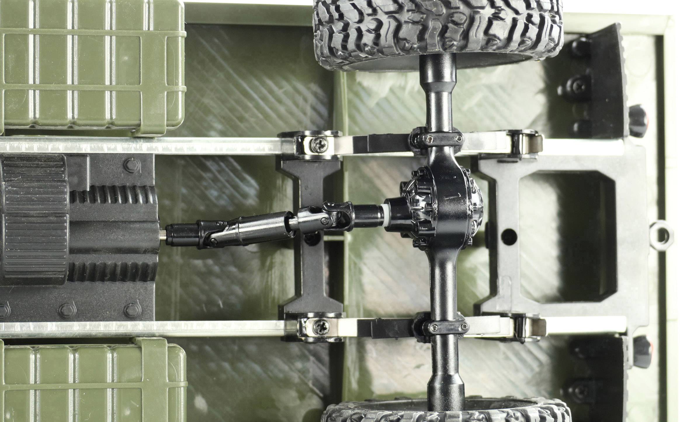 Amewi GAZ-66 Grün Brushed 1:16 RC Modell-LKW Elektro LKW Allradantrieb (4WD) RtR 2,4 GHz inkl. Akku und Ladekabel