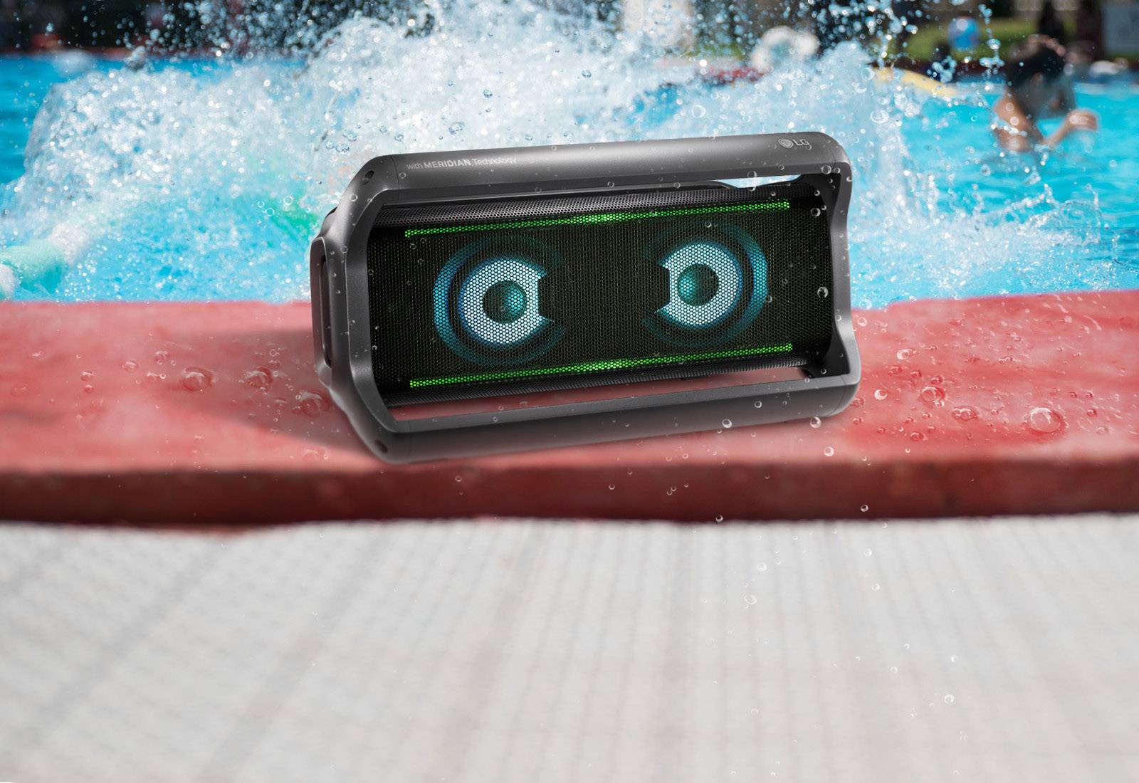 LG Electronics PK7 Bluetooth® Lautsprecher Freisprechfunktion, Outdoor, spritzwassergeschützt, AUX Schwarz