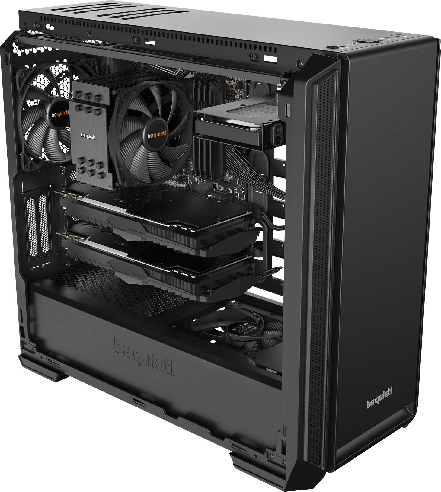 Ein offener Desktop-PC-Tower mit zwei Grafikkarten, großem CPU-Lüfter und mehreren Gehäuselüftern. Markenname 'be quiet!' erkennbar.