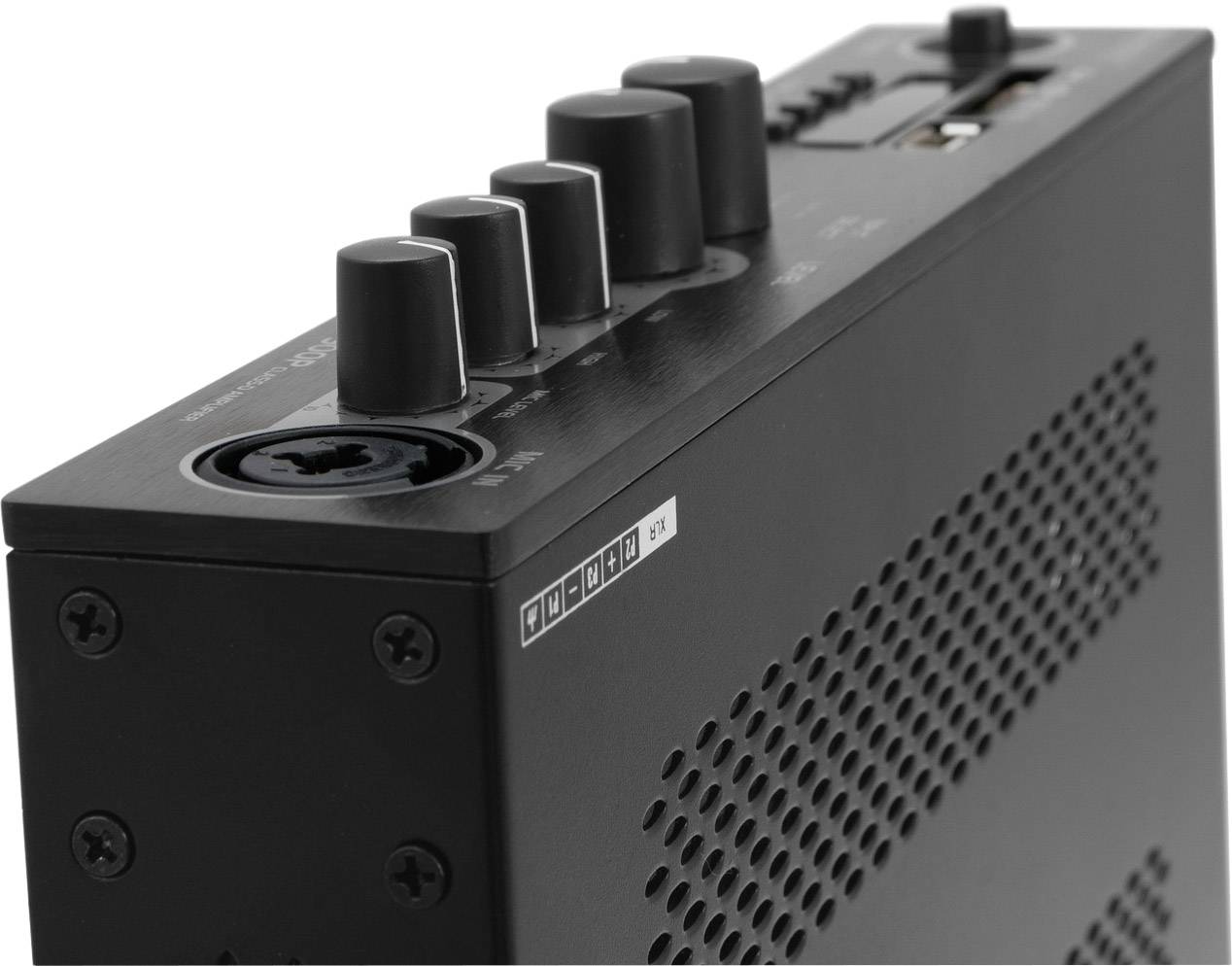 Omnitronic DJP-900P PA Verstärker RMS Leistung je Kanal an 4 Ohm: 460 W