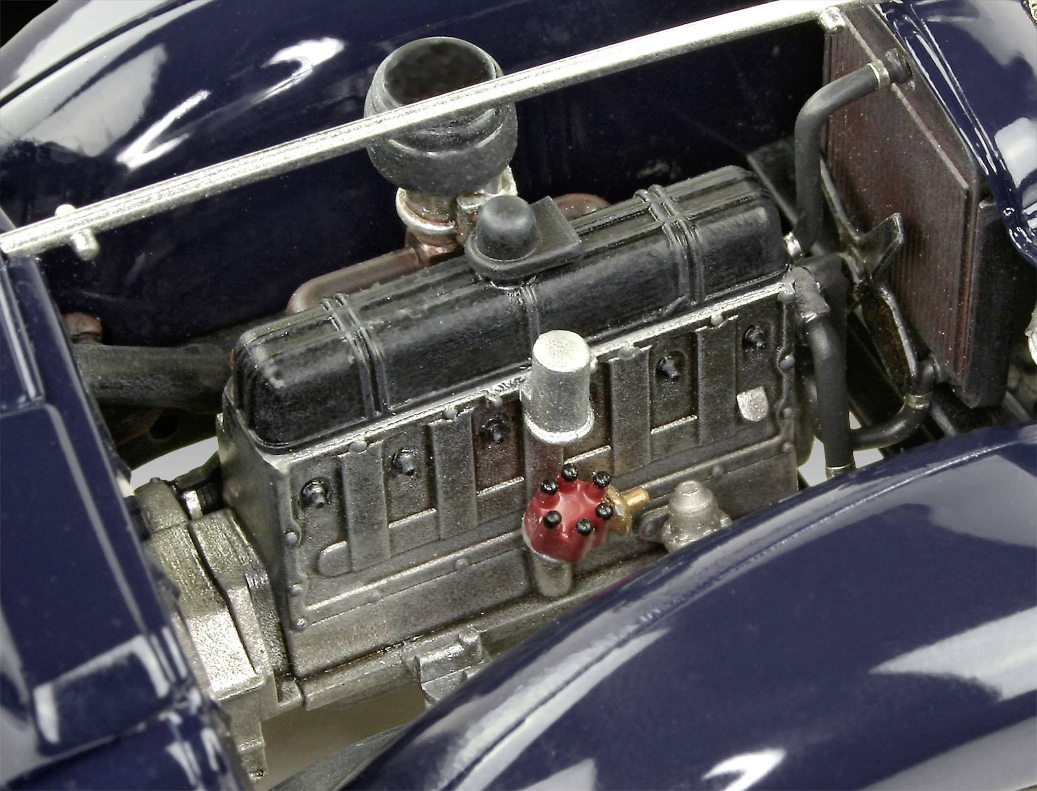 Revell 07042 Admiral Saloon Automodell Bausatz 1:24