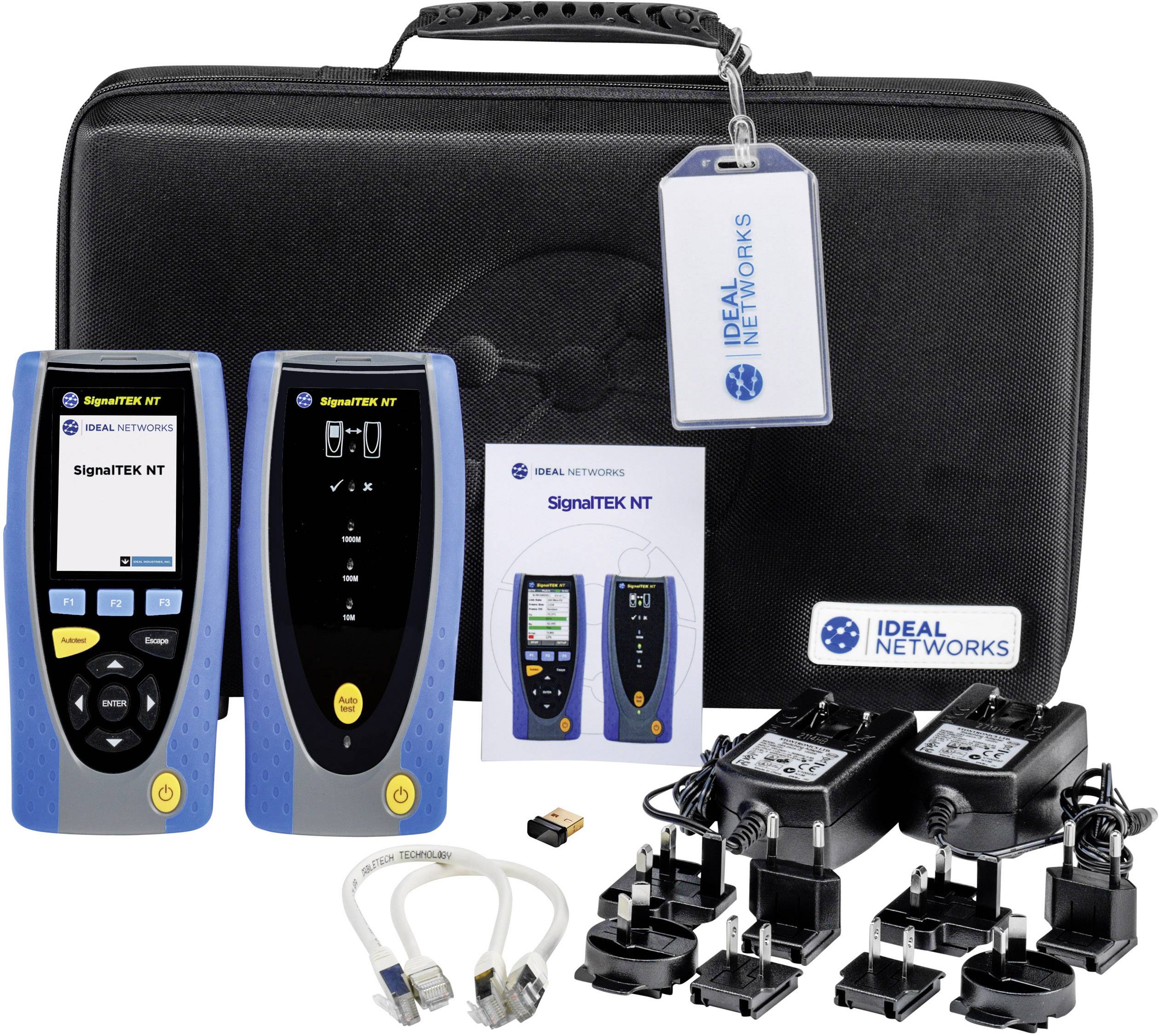 Netzwerktester-Set mit zwei SignalTEK NT Geräten, Anschlusskabeln, Adaptern und einer Tragetasche von Ideal Networks.