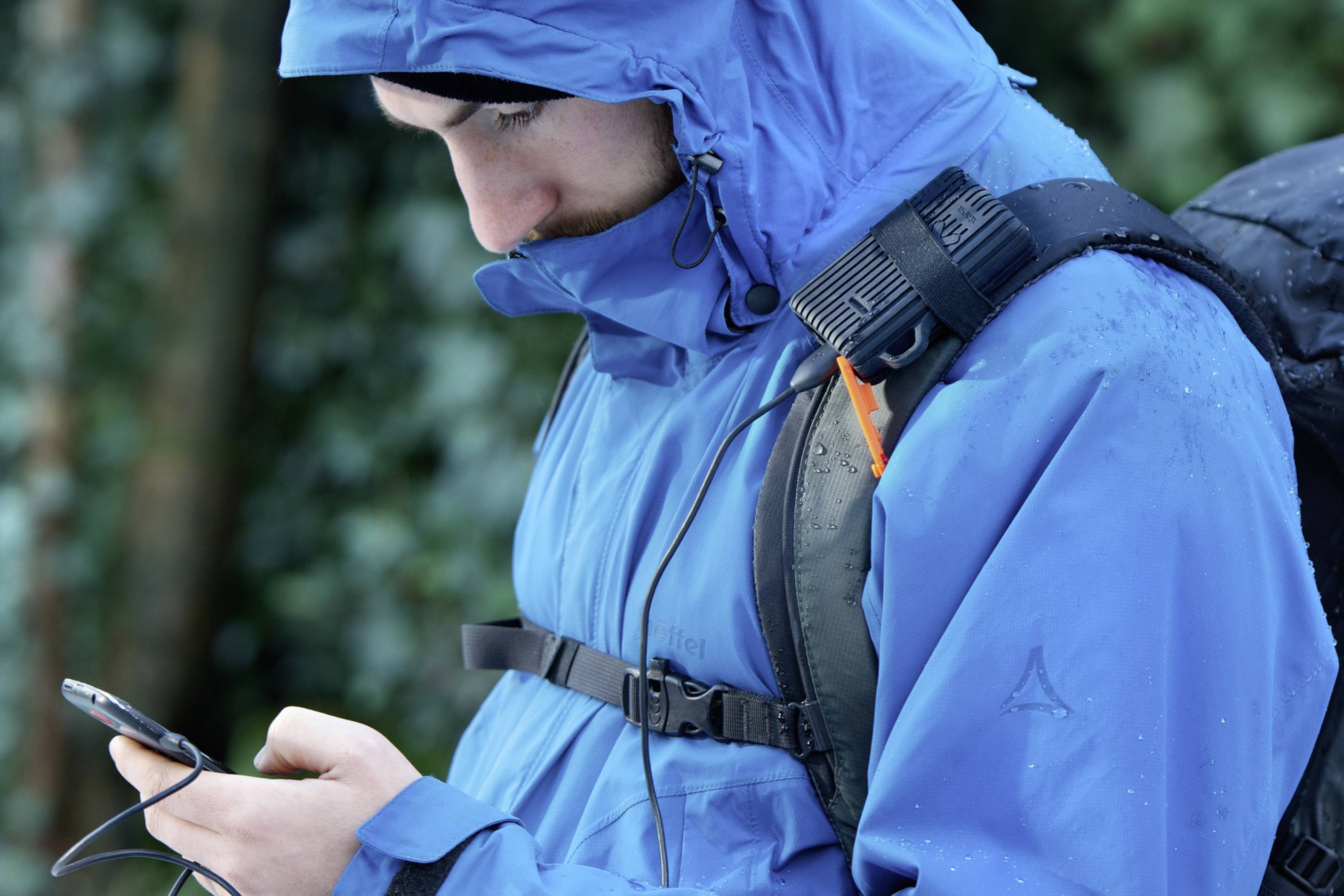 Xtorm by A-Solar Xtreme Outdoor Powerbank (Zusatzakku) Li-Ion 10000 mAh AL420