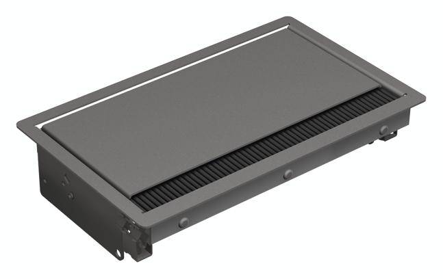Rechteckiger, schwarzer Bodeneinlass mit Lüftungsschlitzen; gestaltet für technische Installationen, die Luftzirkulation erfordern.