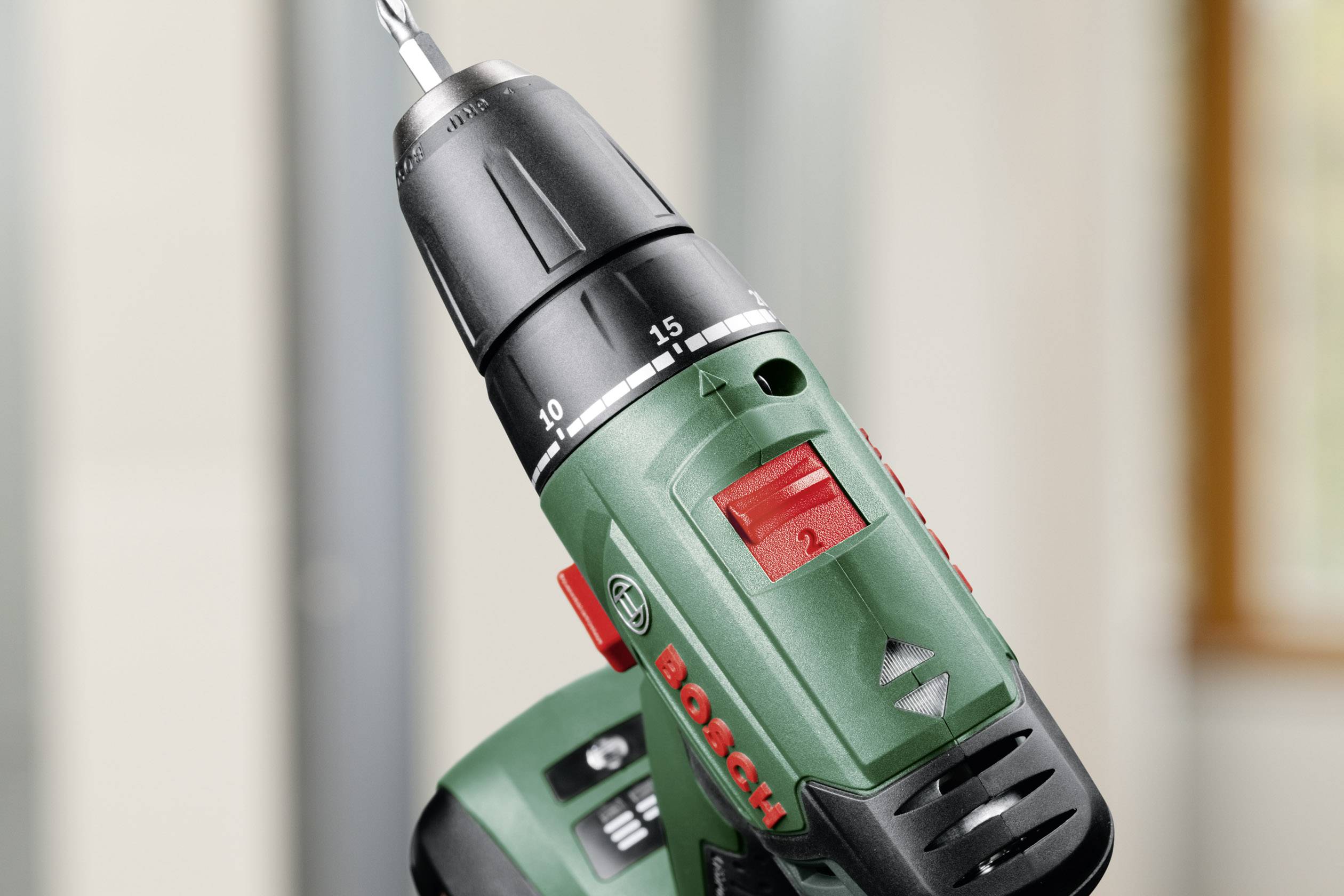Bosch Home and Garden PSR 1800 LI-2 06039A310S Akku-Bohrschrauber 18 V 1.5 Ah Li-Ion inkl. 2. Akku, inkl. Koffer