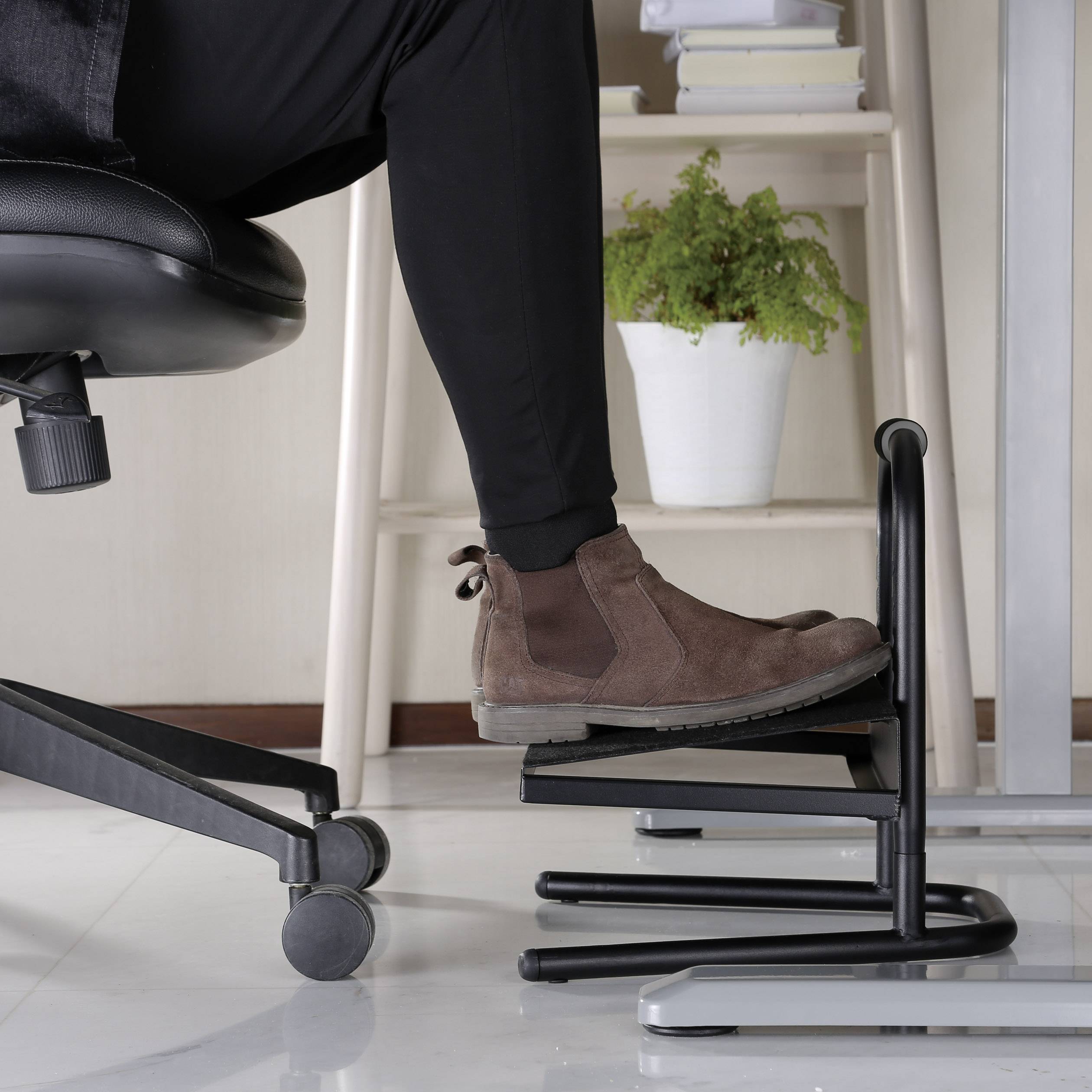 LogiLink EO0007 Fußstütze (B x T) 400mm x 339mm ergonomisch, höhenverstellbar, mit Schaumstoff-Belag Schwarz