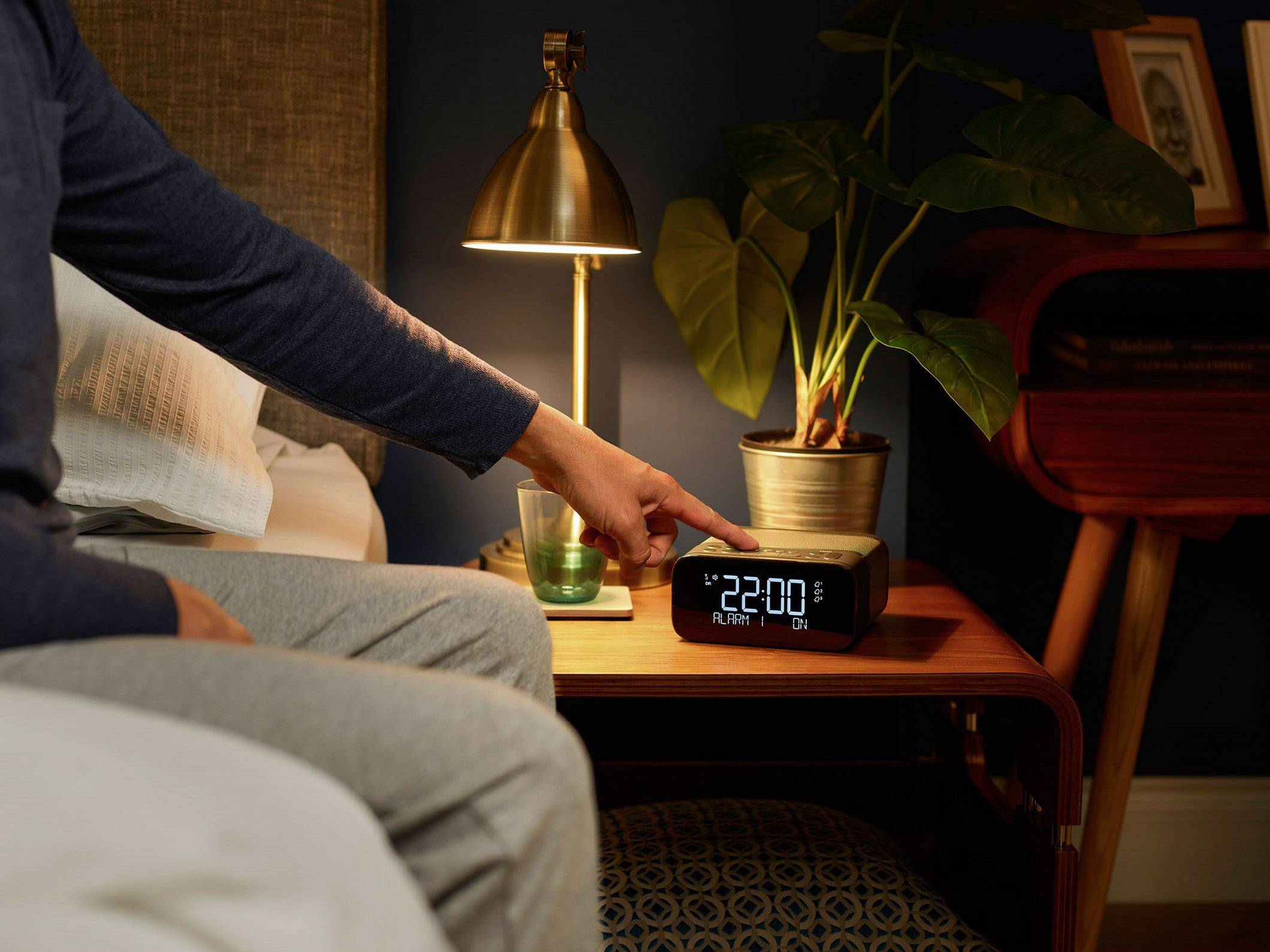 Pure Siesta S6 Radiowecker UKW Bluetooth®, USB Akku-Ladefunktion Anthrazit