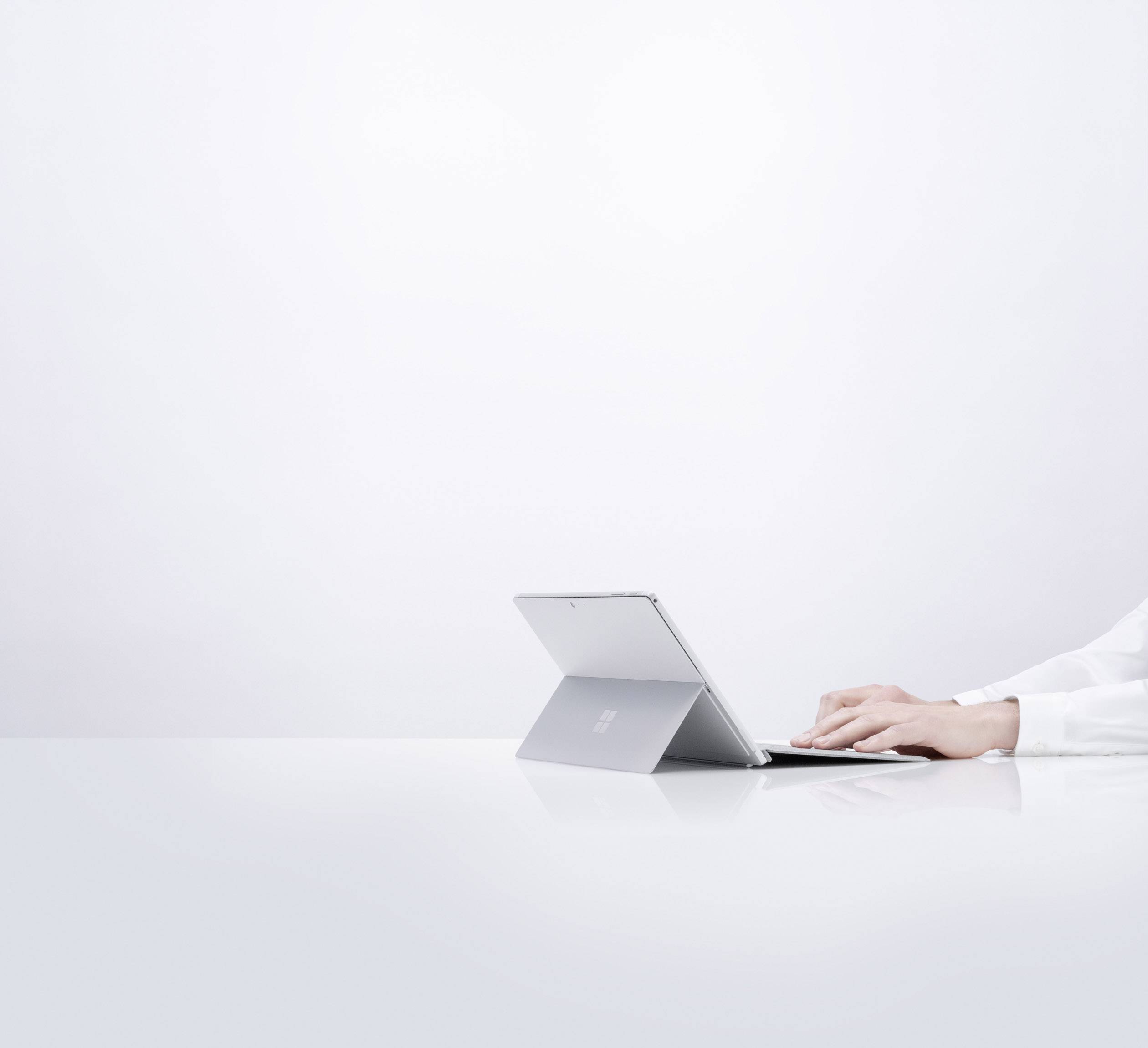 Microsoft Surface Pro 6 31.2cm (12.3 Zoll) Windows®-Tablet / 2-in-1 Intel Core i5 i5-8250U 8GB LPDDR3-RAM 256GB SSD Wi-F