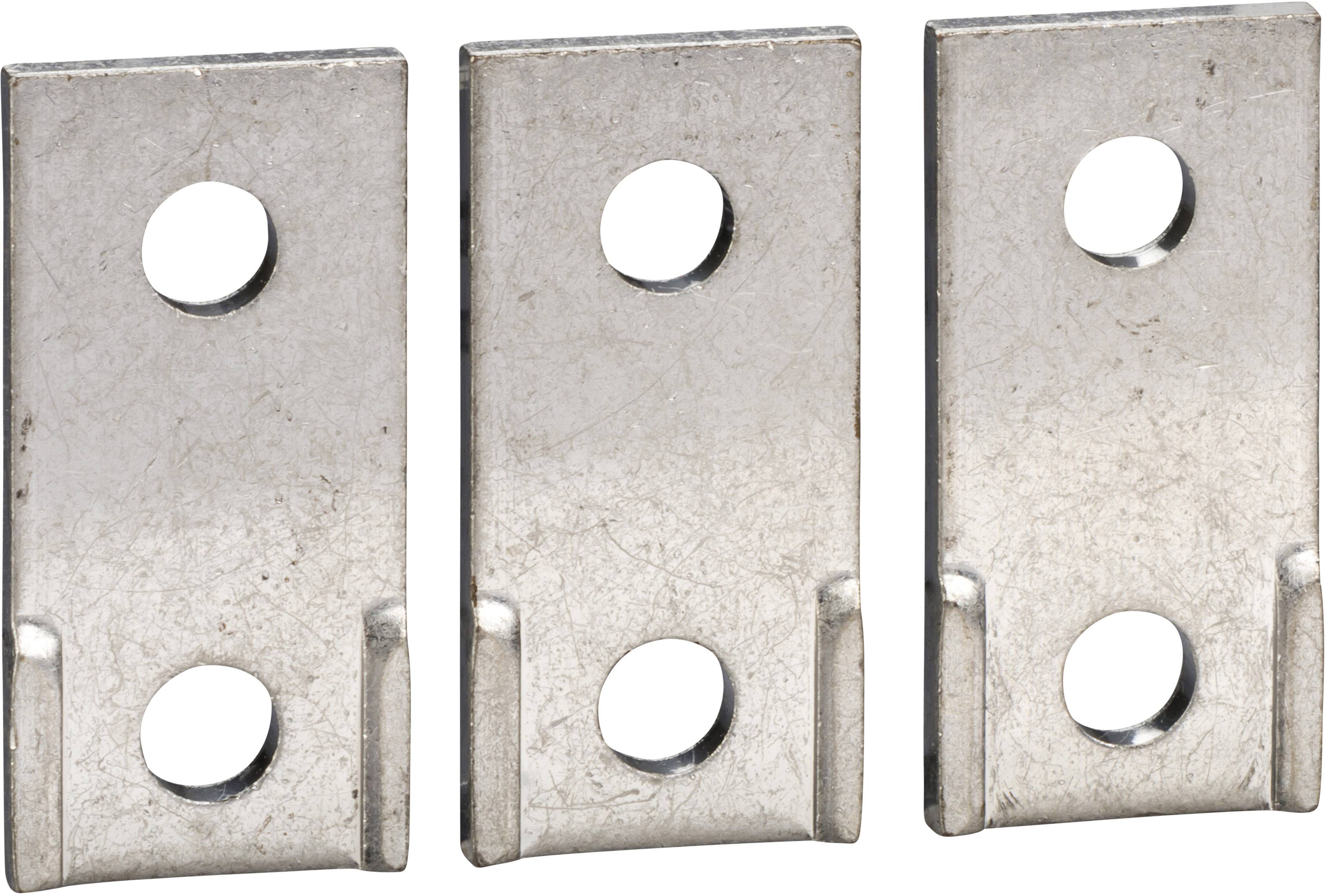 Drei Metallhalterungen mit je zwei runden Öffnungen, angeordnet in einer Reihe. Sie sind aus Stahl und haben eine rechteckige Form.