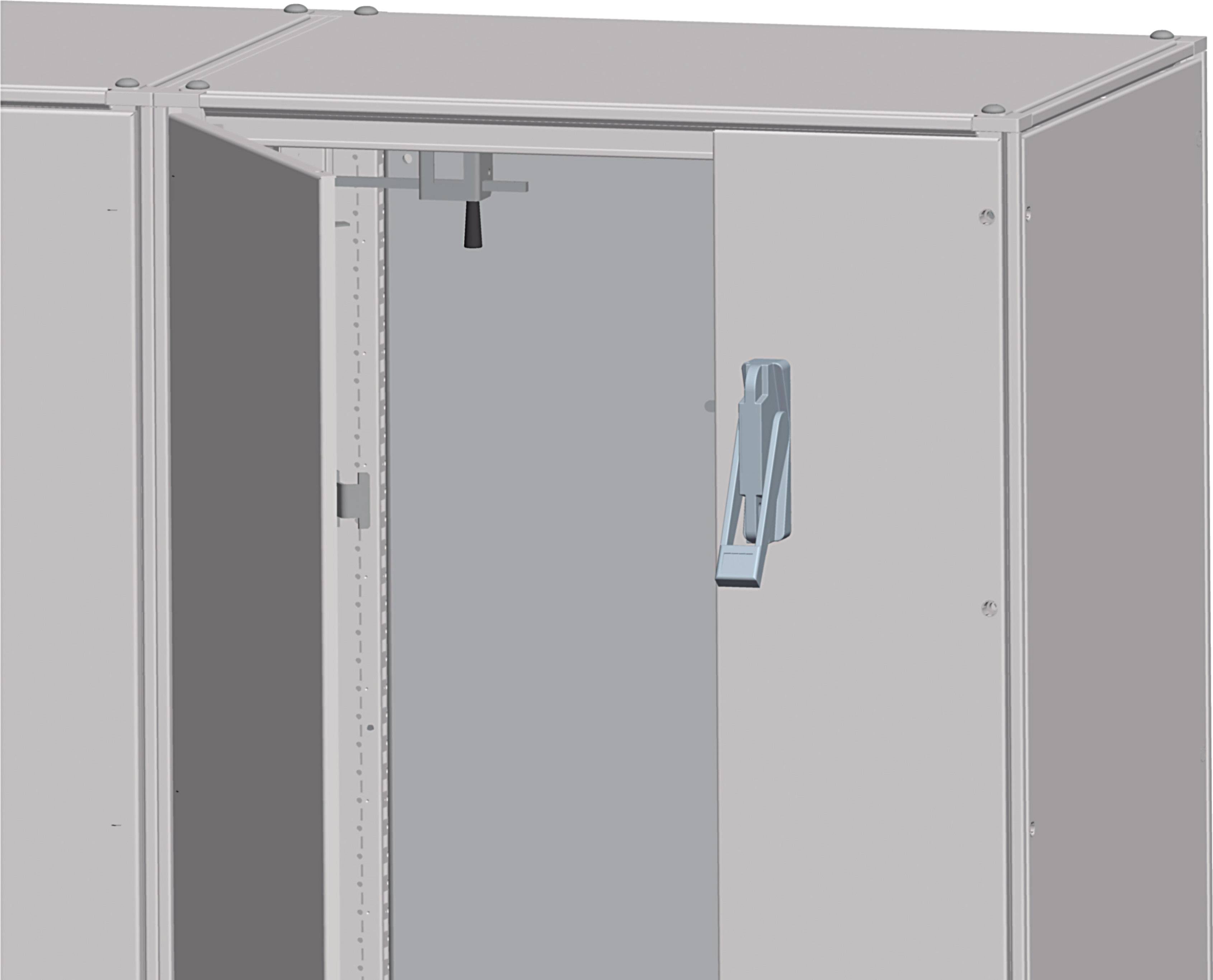 Geöffneter Metall-Lagerschrank mit offener Tür, zeigt innenliegenden Hebelmechanismus. Hintergrund neutral, Fokus auf Mechanik.