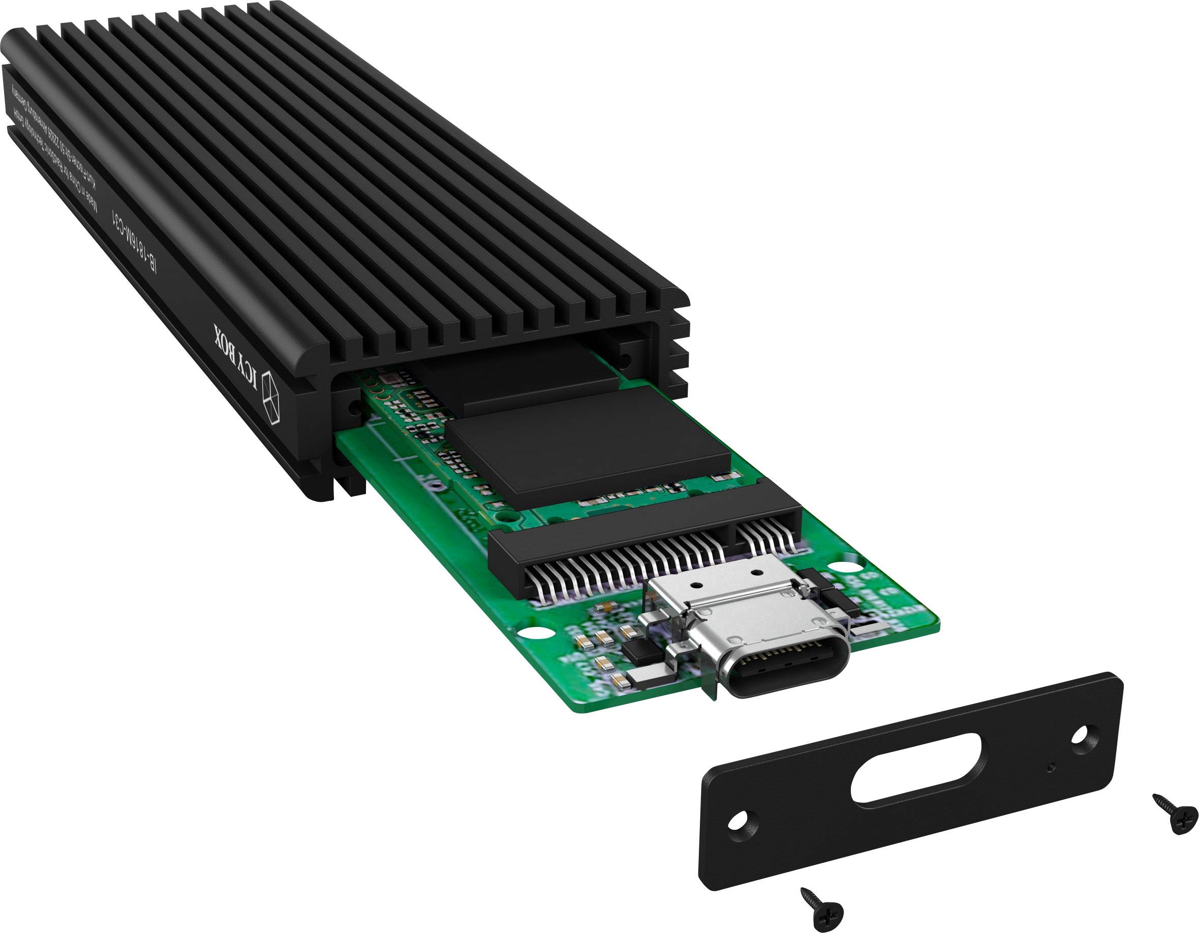 Ein offenes Elektronikgehäuse zeigt eine grüne Platine mit einem USB-C-Anschluss. Zwei kleine Schrauben und eine Abdeckung liegen daneben.