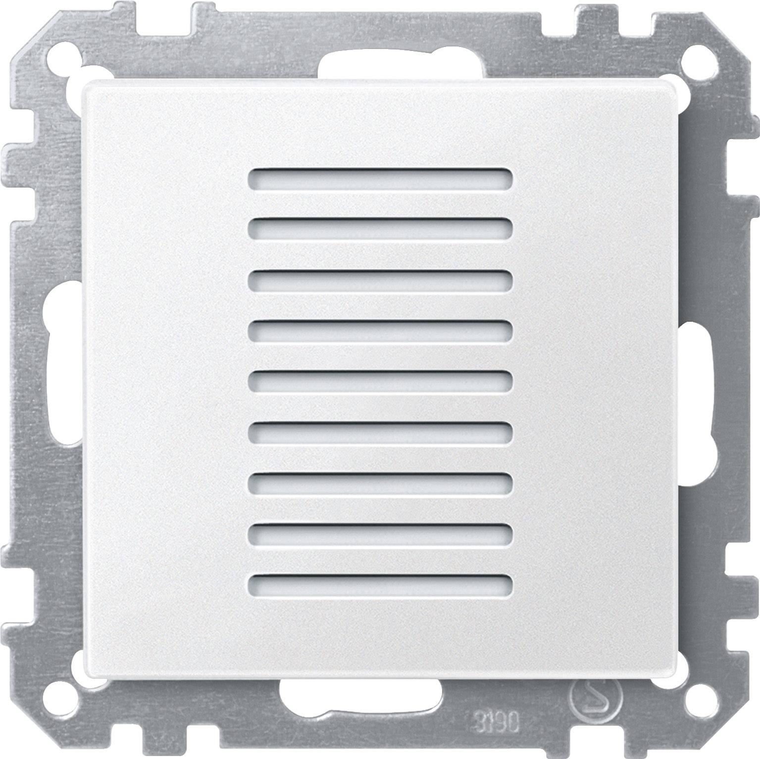 Ein weißer Lüftungseinsatz in einer quadratischen Metallfassung, mit horizontalen Schlitzen zur Luftdurchlass.