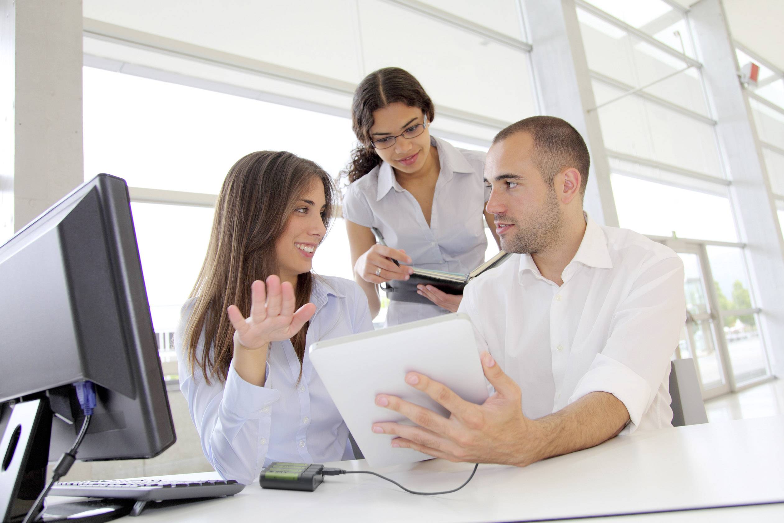 GP Charge Anyway X411 Rundzellen-Ladegerät NiMH Micro (AAA), Mignon (AA)