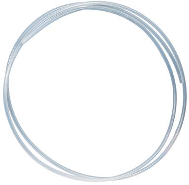 Ein dünner, durchsichtiger Kunststoffschlauch ist zu einem Kreis geformt.