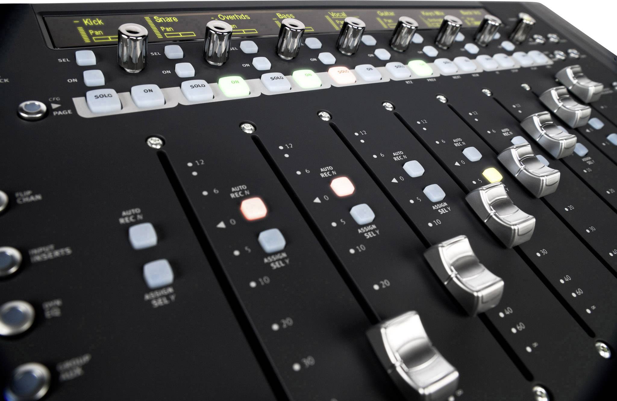 AVID Artist Mix DAW-Controller