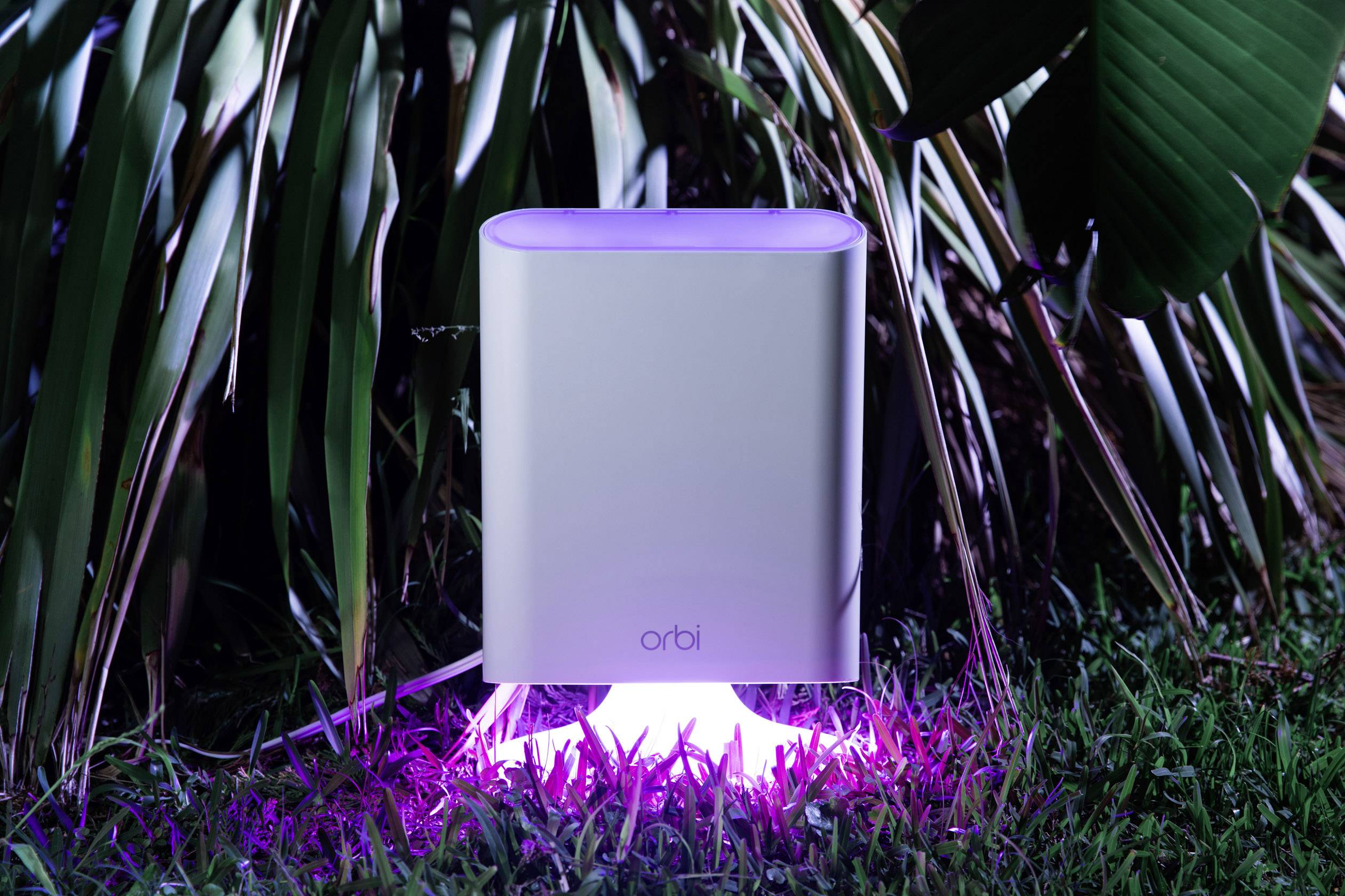 NETGEAR RBS50Y-200EUS einzeln Mesh-Zusatzsatellit 2.4 GHz, 5 GHz