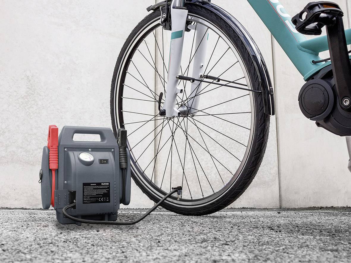 Eufab Schnellstartsystem 16643 Starthilfestrom (12 V)=300 A 12 V-Ausgang 1x