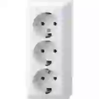 REV 3fach Komplett Steckdose Weiß 0510090777 1St. REV 3fach Komplett Steckdose Weiß 0510090777 1St.