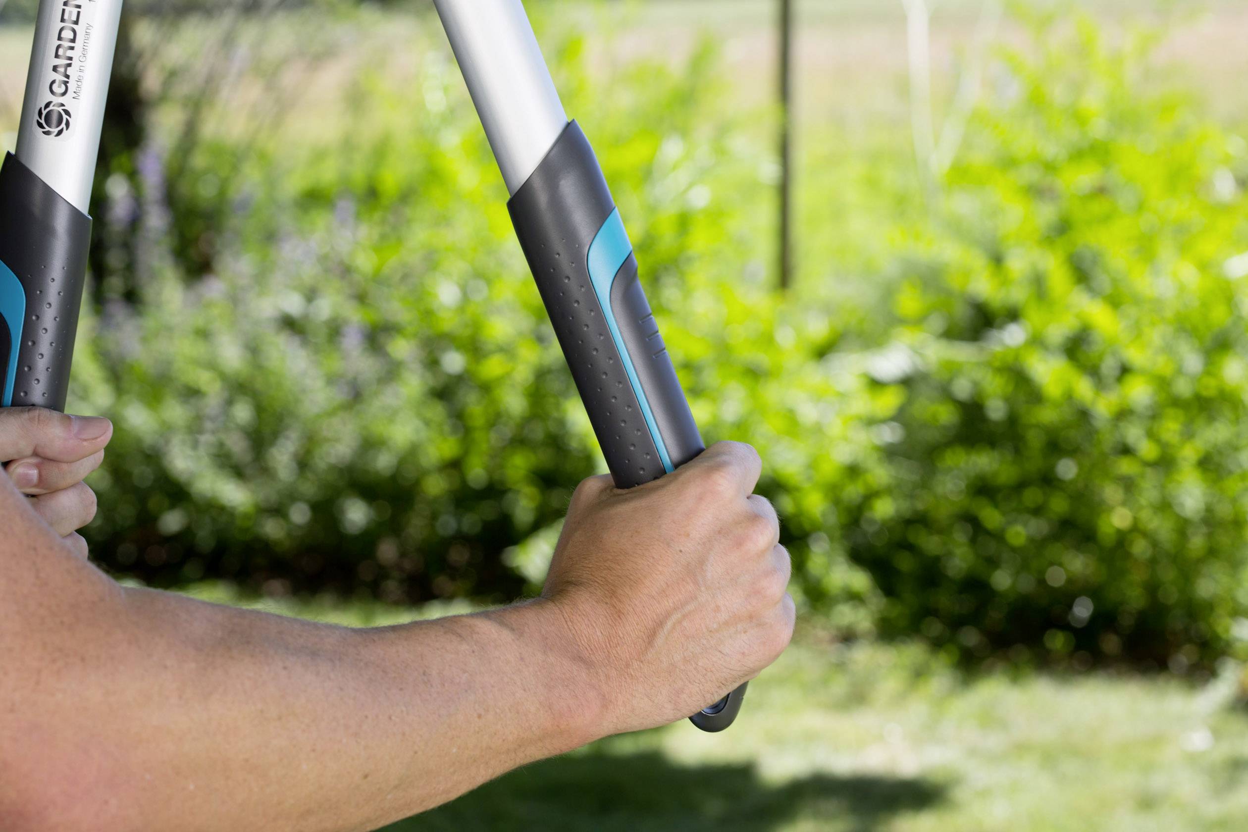 GARDENA 12008-20 EnergyCut 750A Astschere Amboss