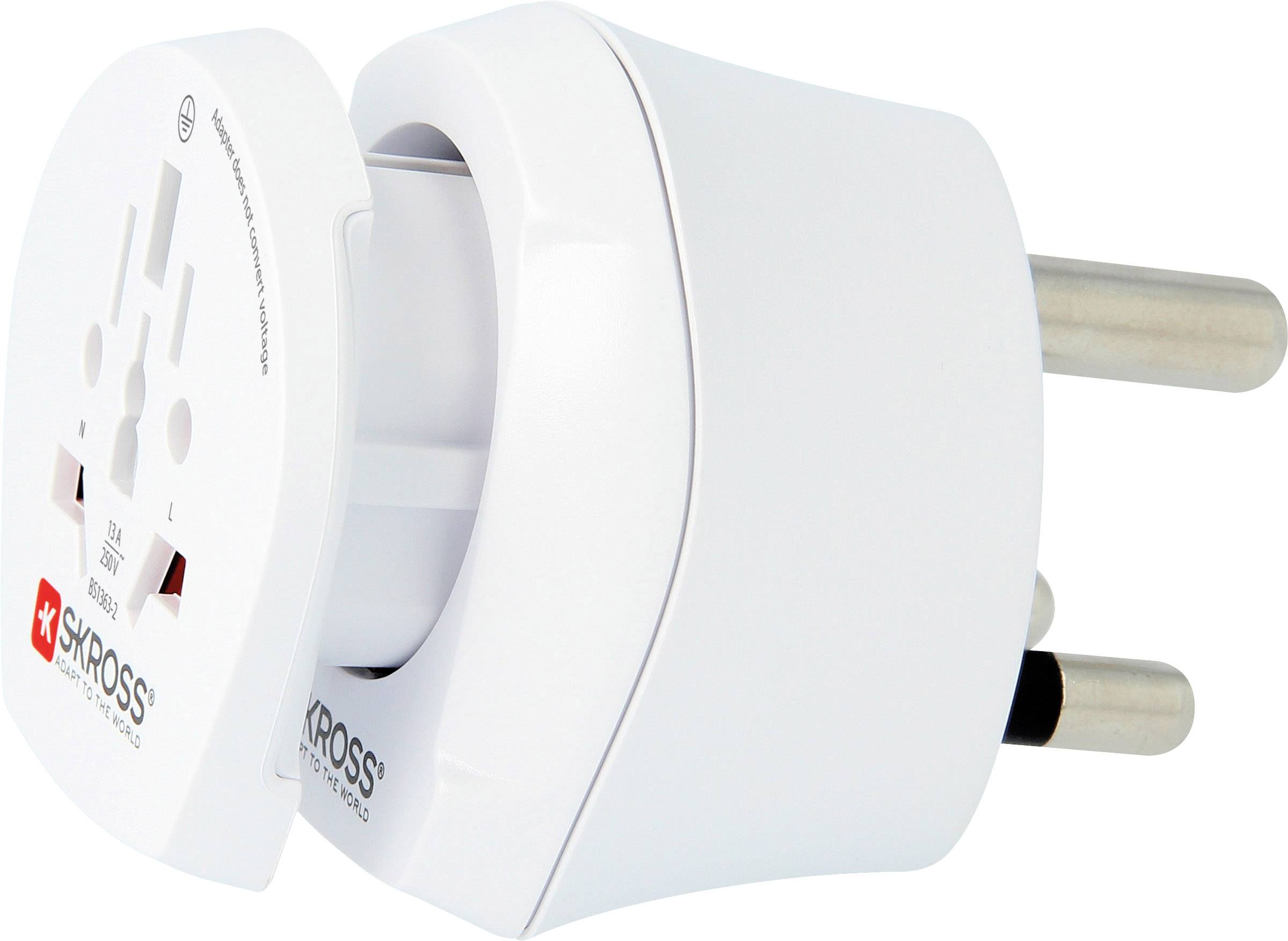 Reisestecker-Adapter mit mehreren Steckertypen für internationale Nutzung. Weißes Design, geeignet für verschiedene Länderstandards.