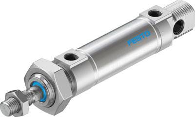Ein pneumatischer Zylinder aus Metall mit dem Logo eines Herstellers. Geeignet für Anwendungen in der Automatisierungstechnik.