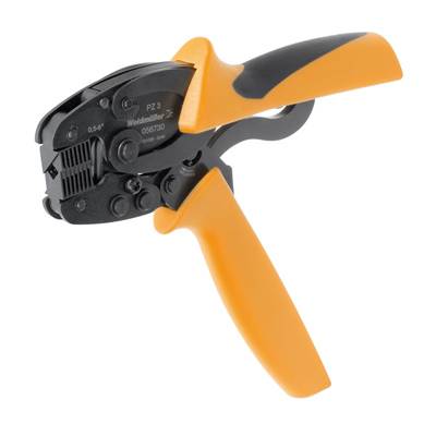 Zange mit orangefarbenen Griffen, geeignet zum Crimpen von Steckverbindungen. Markenname und Modellnummer sind aufgedruckt.