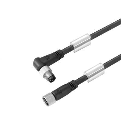 Ein schwarzes elektrisches Kabel mit zwei Steckverbindern, einer abgewinkelt, der andere gerade. Beide sind durch eine Klemme verbunden.
