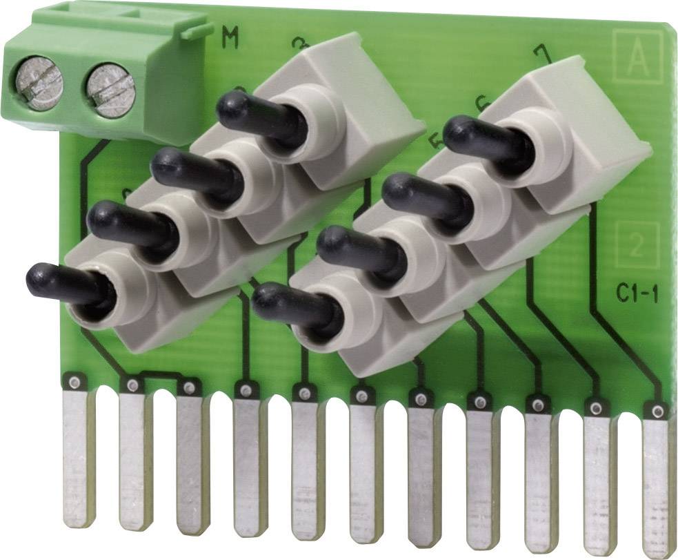 Eine grüne Leiterplatte mit zehn Metallkontakten unten und fünf Kippschaltern oben, verwendet für elektrische Verbindungen.