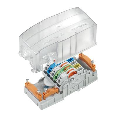Ein transparenter elektrischer Steckverbinder mit farbcodierten Klemmen zur einfachen Drahtverbindung. Das Gehäuse ist klar sichtbar.