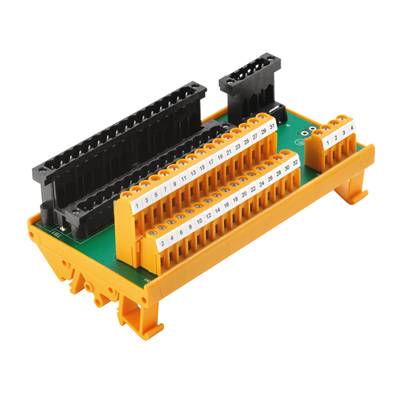 Steckverbindermodul mit gelbem Kunststoffrahmen und mehreren schwarzen Pins auf grüner Platine, für elektrische Verbindungen.