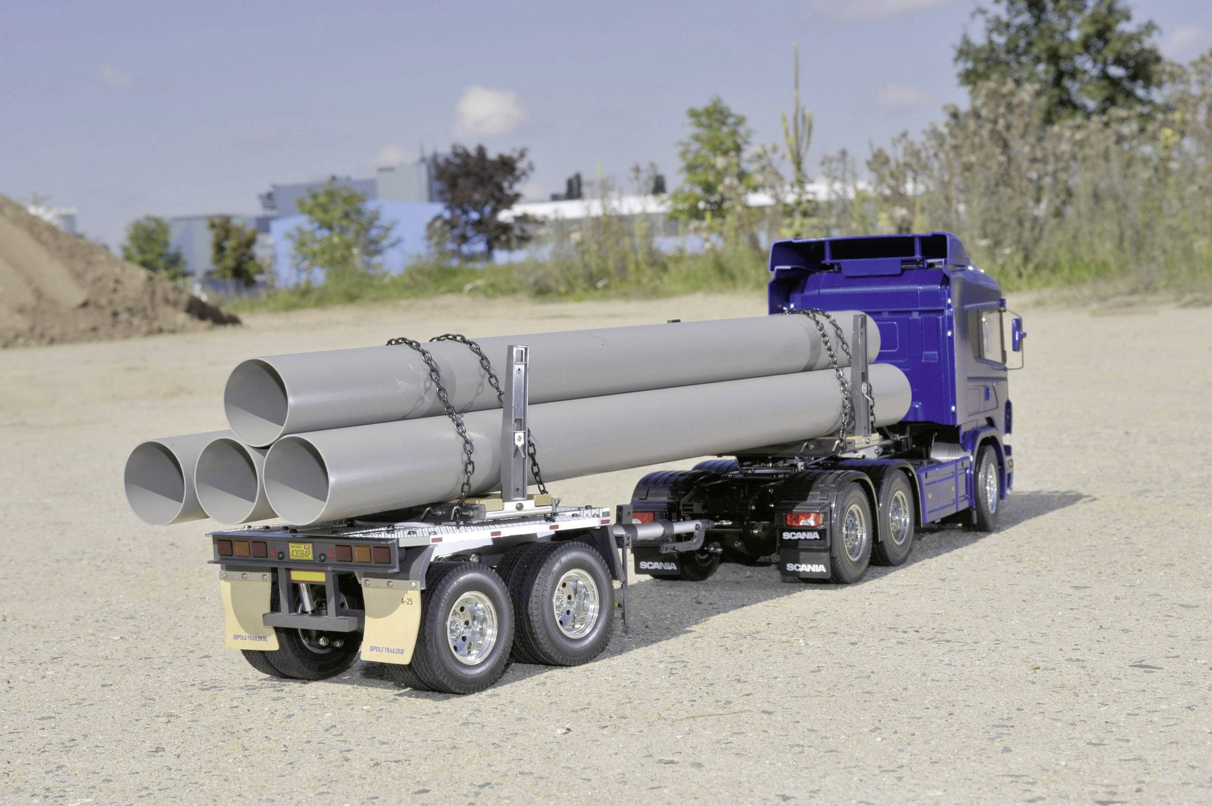 Tamiya 56310  1:14 Rungenteleskop-Auflieger