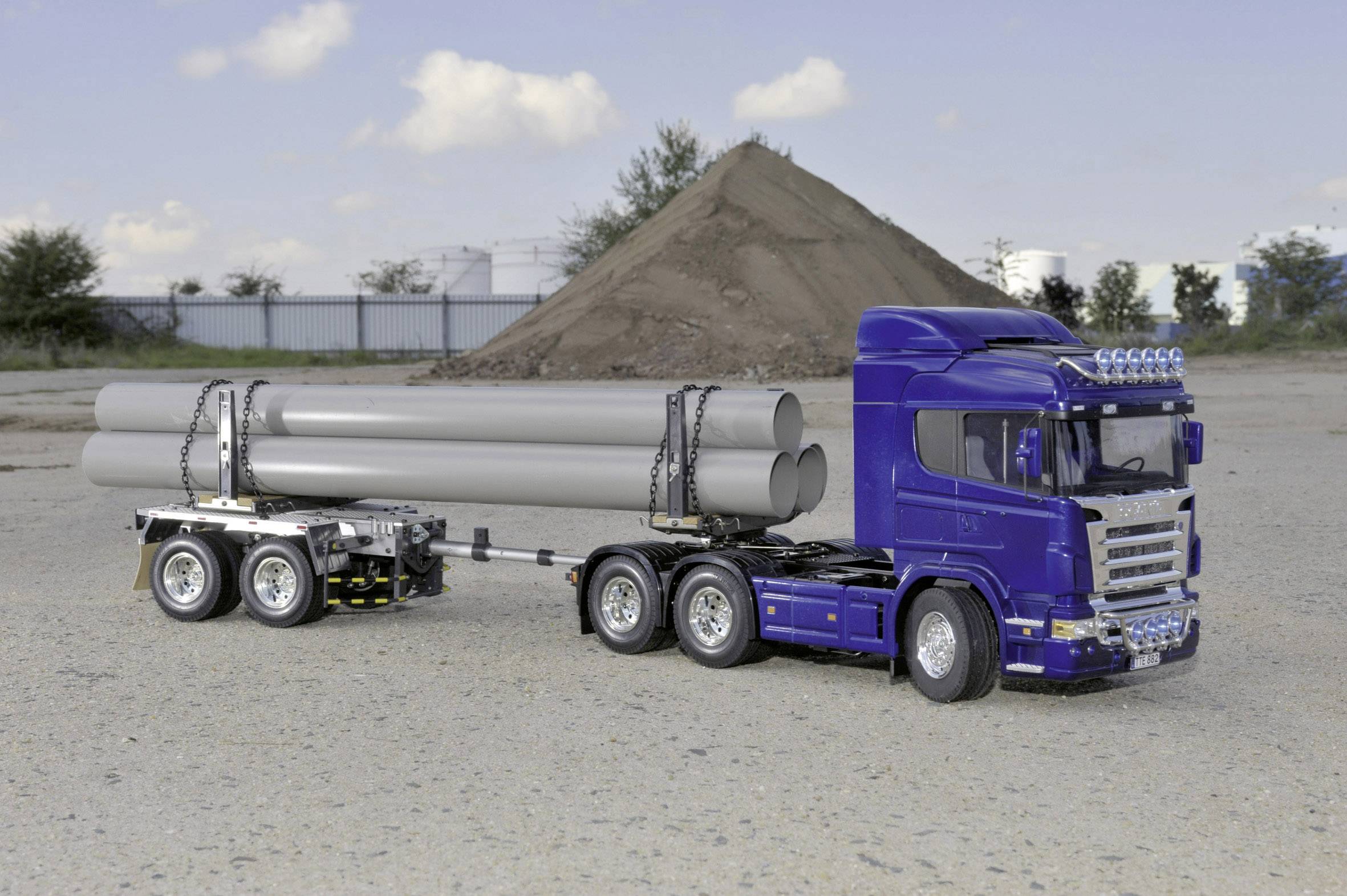 Tamiya 56310  1:14 Rungenteleskop-Auflieger