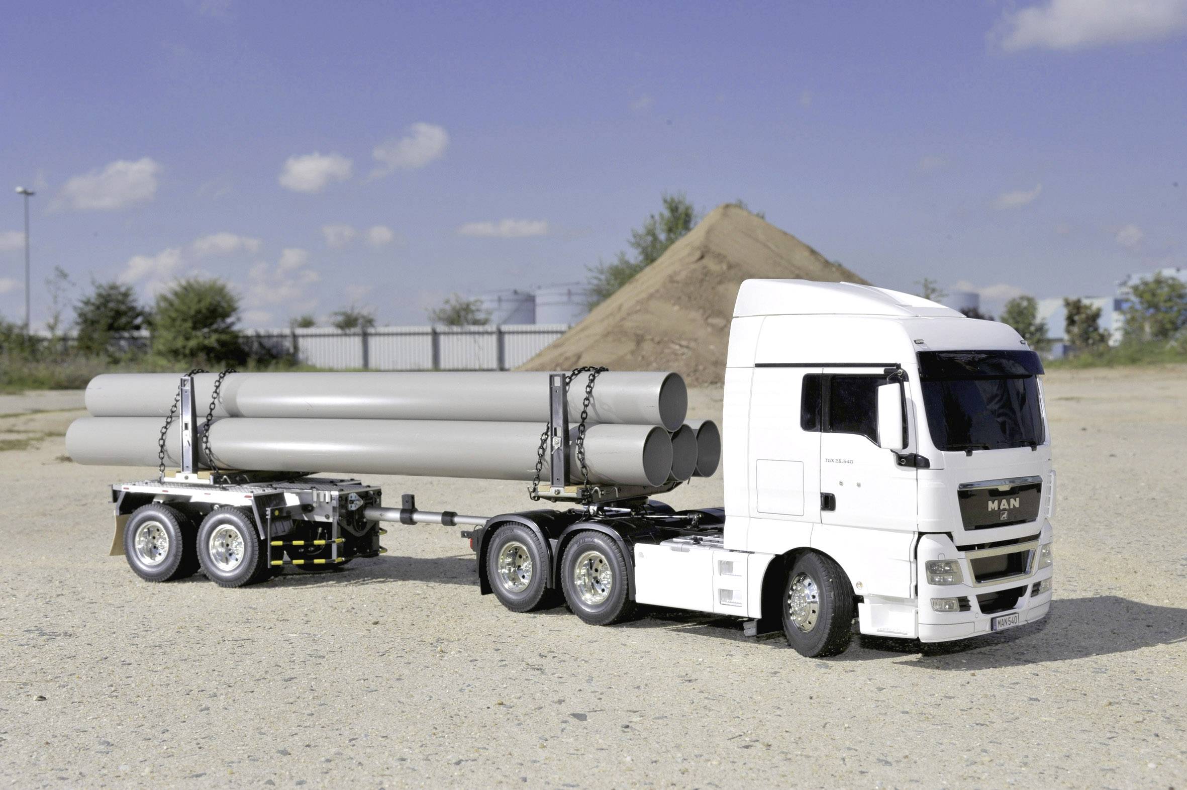 Tamiya 56310  1:14 Rungenteleskop-Auflieger