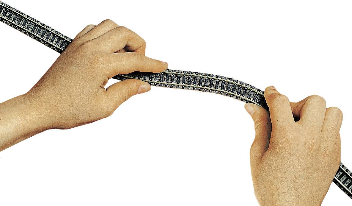 Fleischmann 9106 N piccolo (mit Bettung) Flexgleis 777mm 200mm 1St.