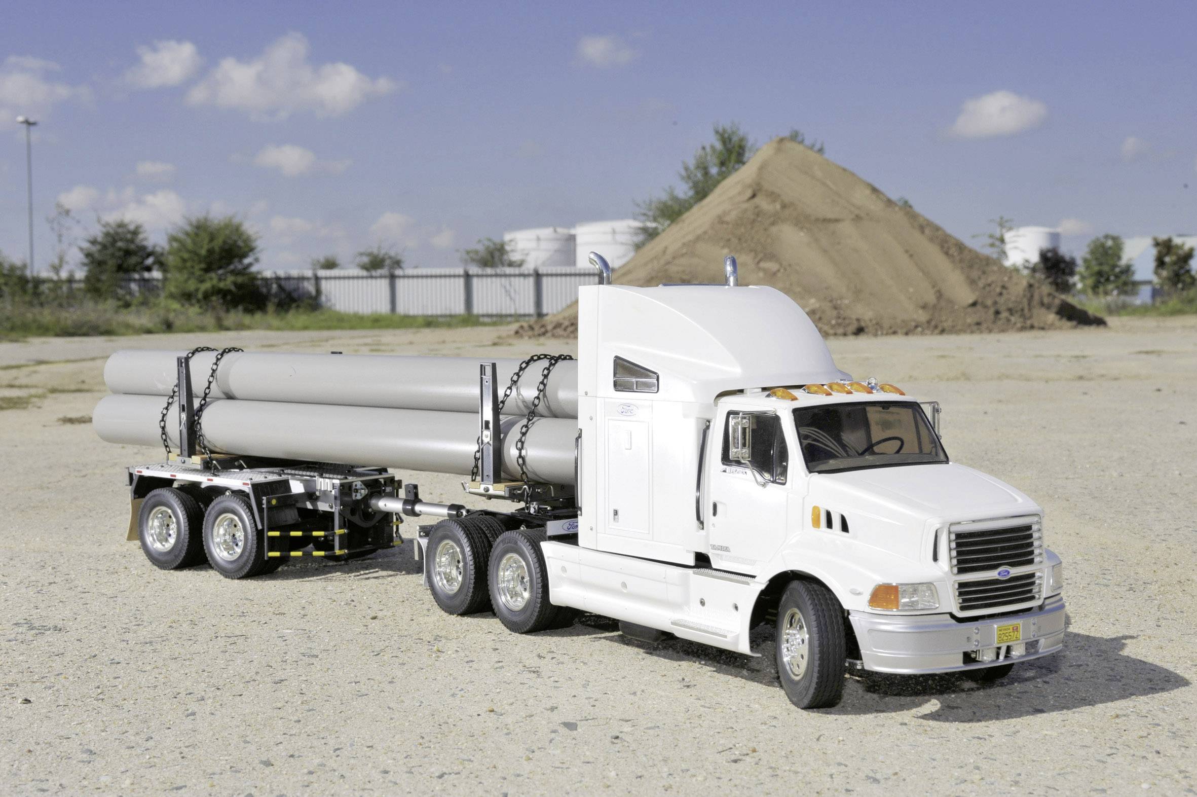 Tamiya 56309 Ford Aeromax 1:14 Elektro RC Modell-LKW Bausatz