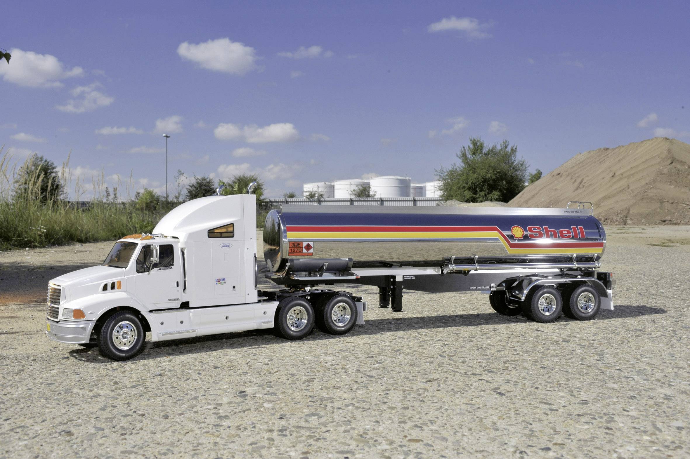 Tamiya 56309 Ford Aeromax 1:14 Elektro RC Modell-LKW Bausatz