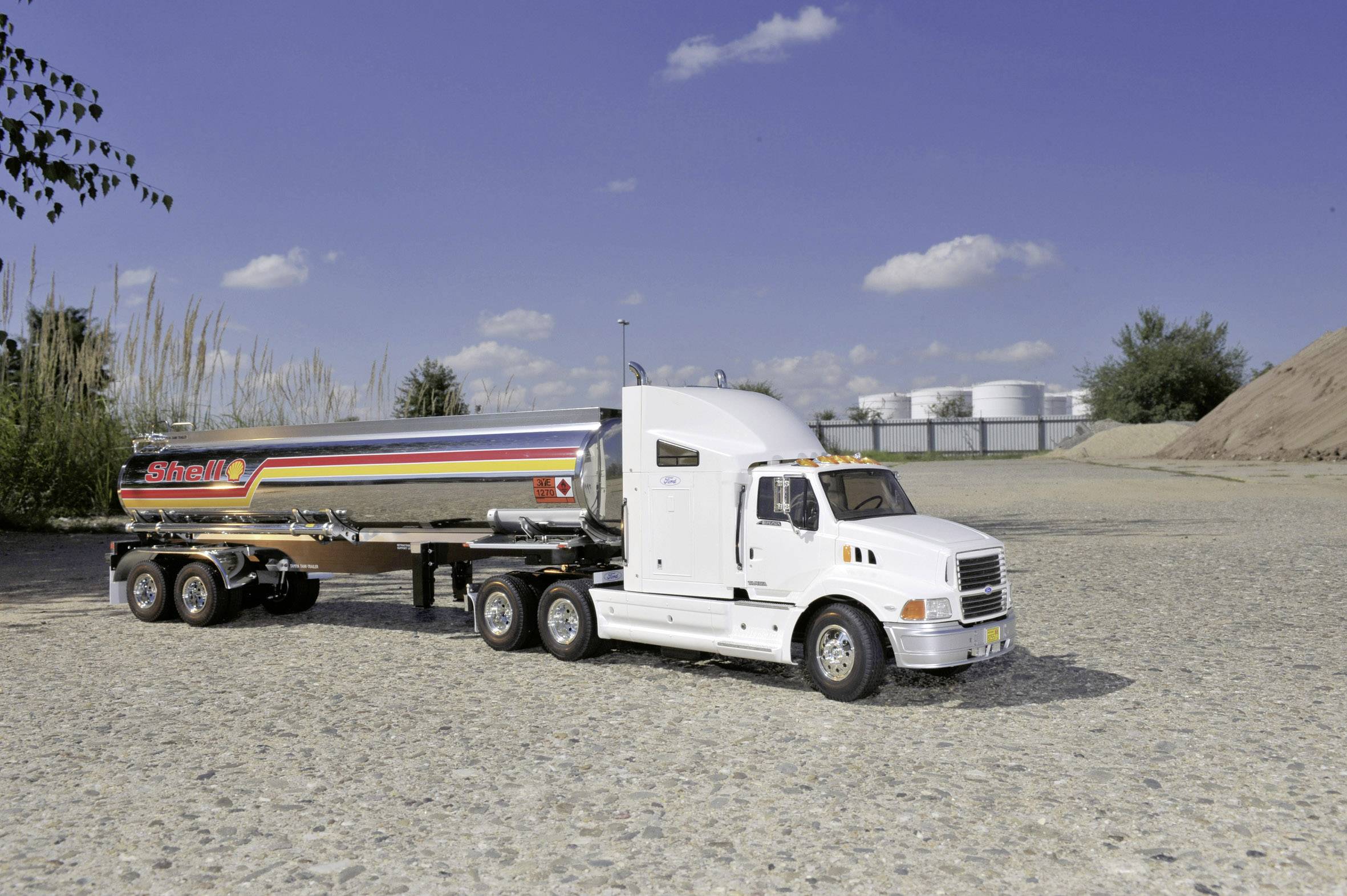 Tamiya 56309 Ford Aeromax 1:14 Elektro RC Modell-LKW Bausatz