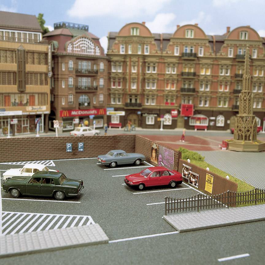 Busch 7077 N Parkplatz (L x B) 120mm x 100mm