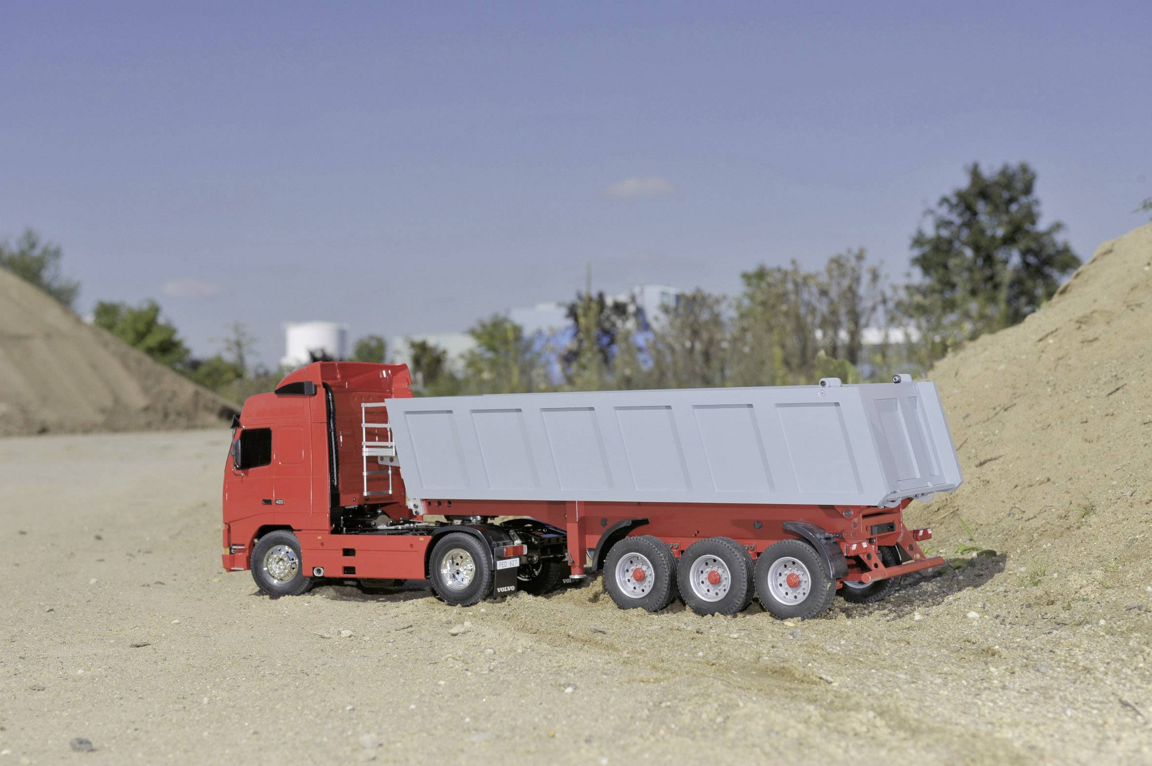 Tamiya 56312 Volvo FH12 1:14 Elektro RC Modell-LKW Bausatz