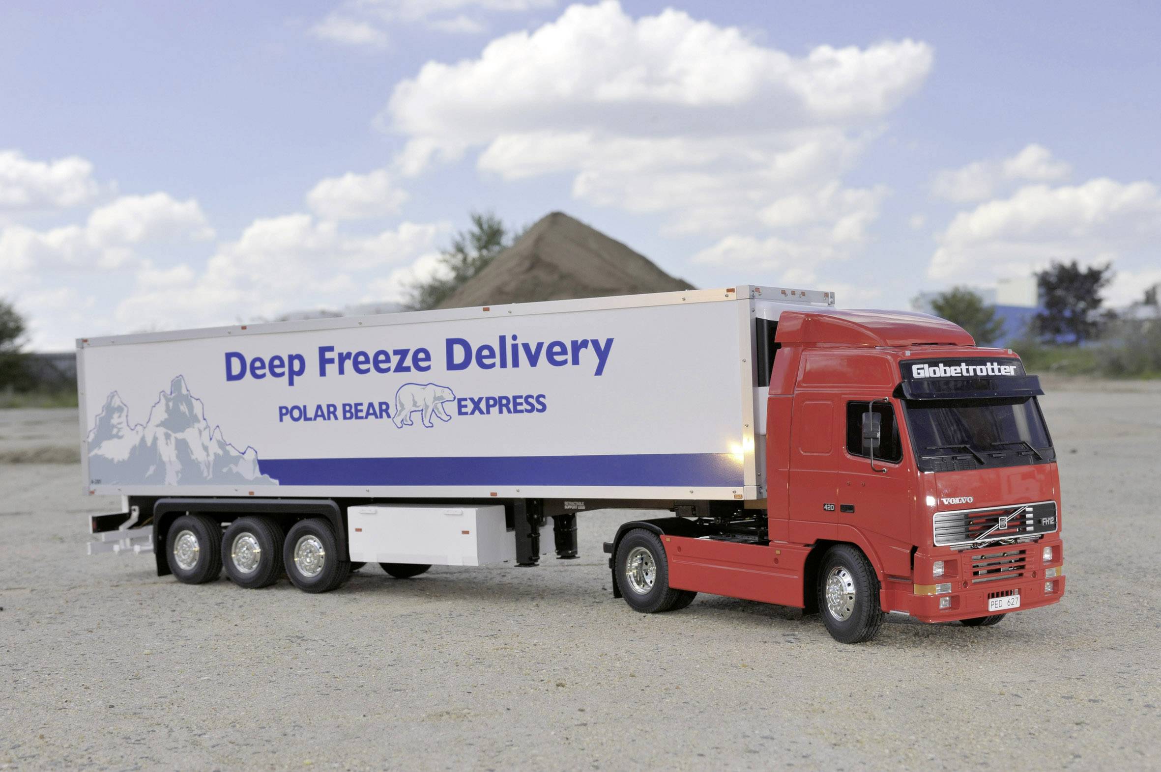 Tamiya 56312 Volvo FH12 1:14 Elektro RC Modell-LKW Bausatz