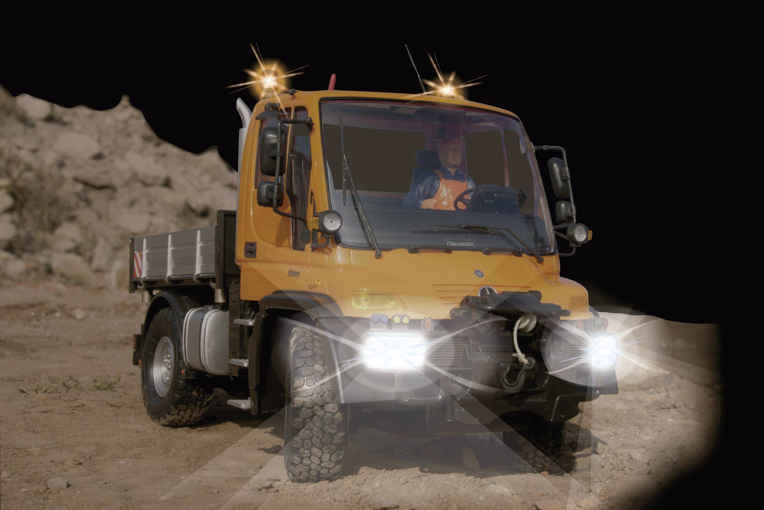 Carson Modellsport Unimog Mercedes Benz U300 Bauhof 1:12 RC Einsteiger Funktionsmodell Baufahrzeug inkl. Akku, Ladegerät und