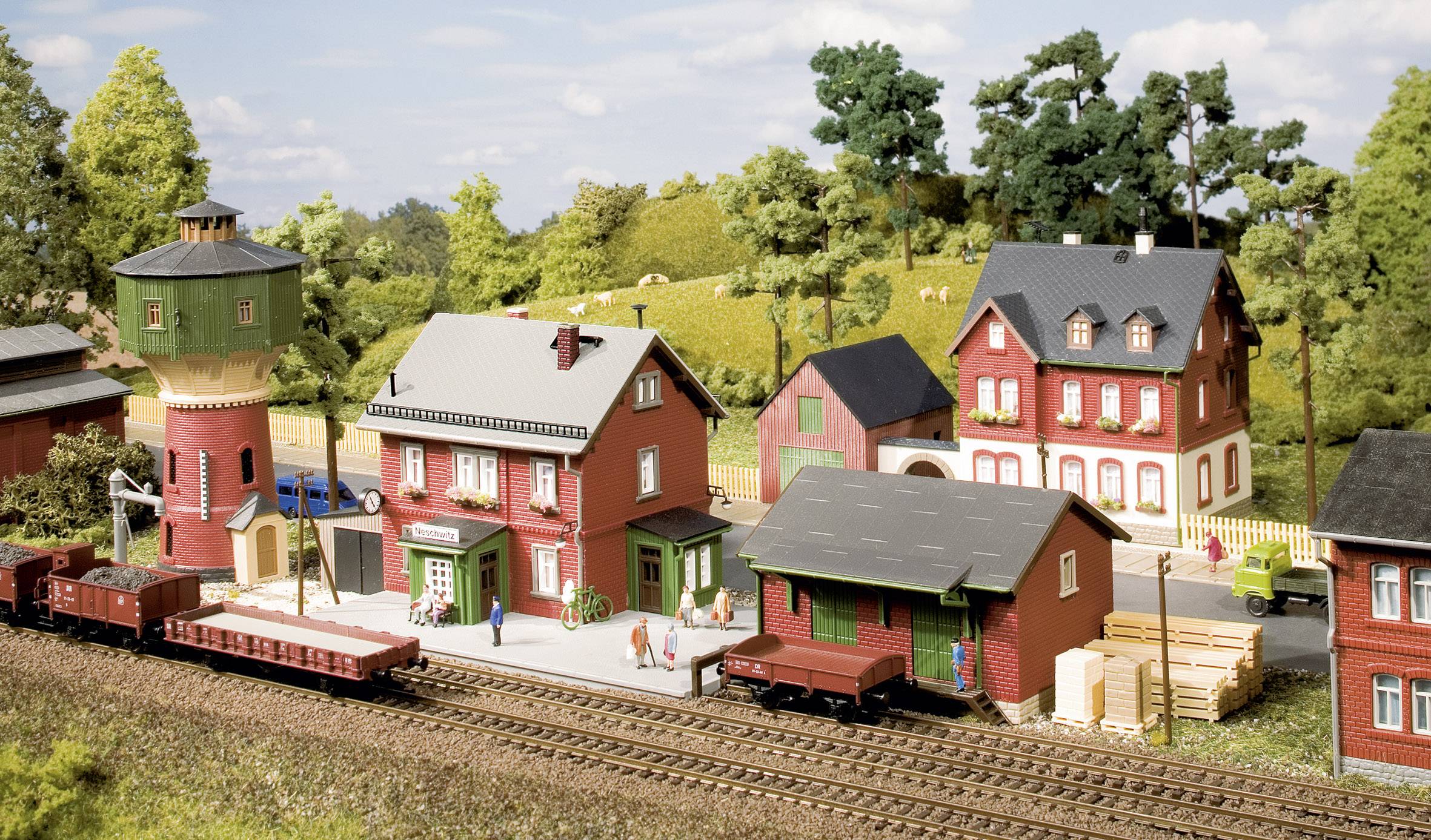 Auhagen 15304 TT Bahnhof-Set Neschwitz