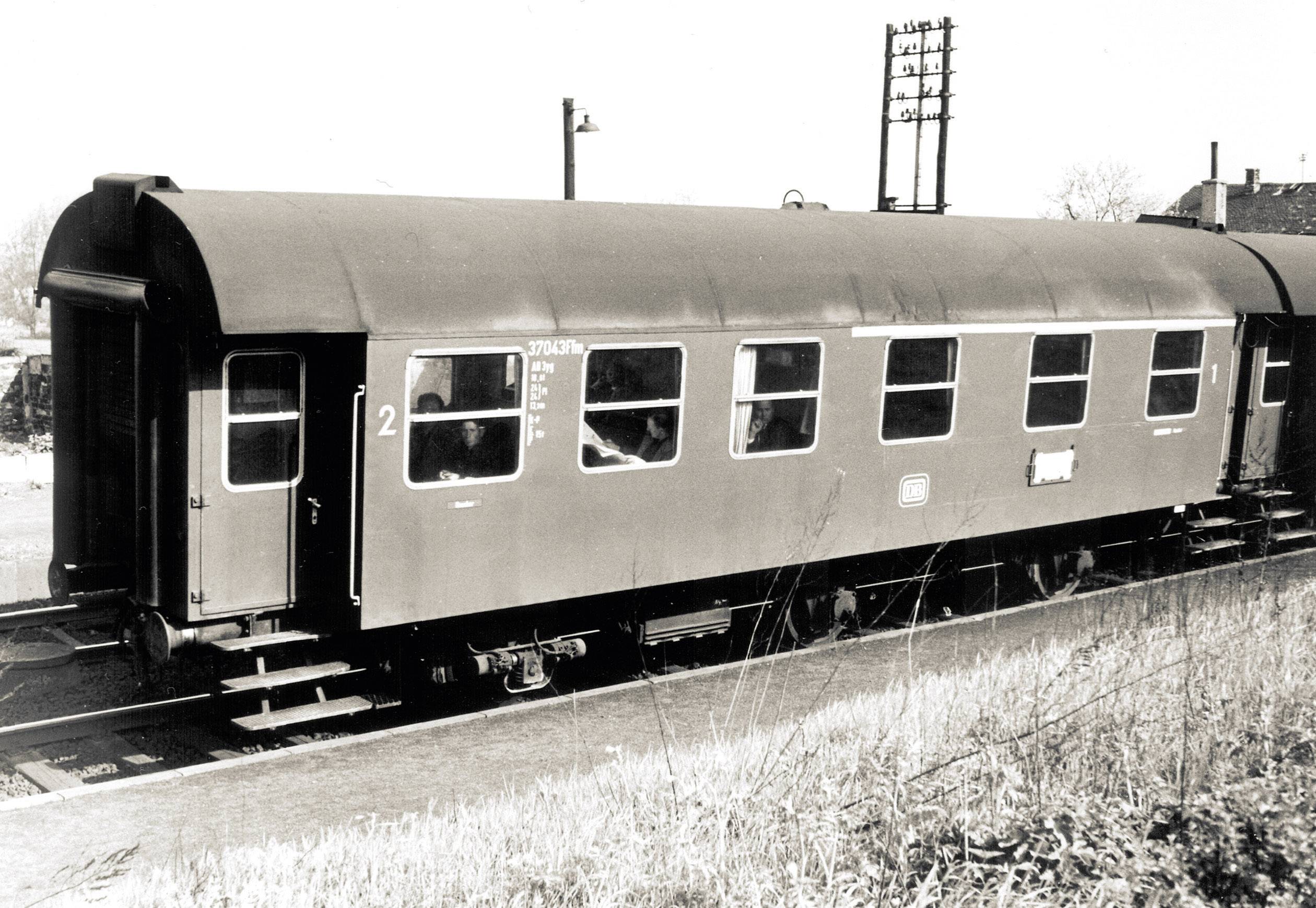 Piko G 37601G 1./2. Klasse Umbauwagen der DB 1./2. Klasse