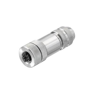 Ein silberner, zylindrischer Metallstecker mit geripptem Gehäuse und vier Steckbuchsen, geeignet für elektrische Verbindungen.